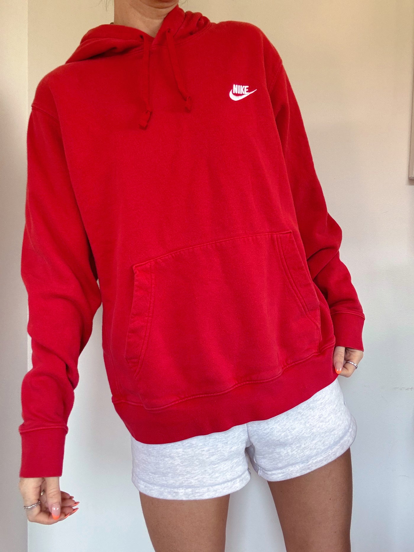 Strawberry red Nike Sb club hoodie