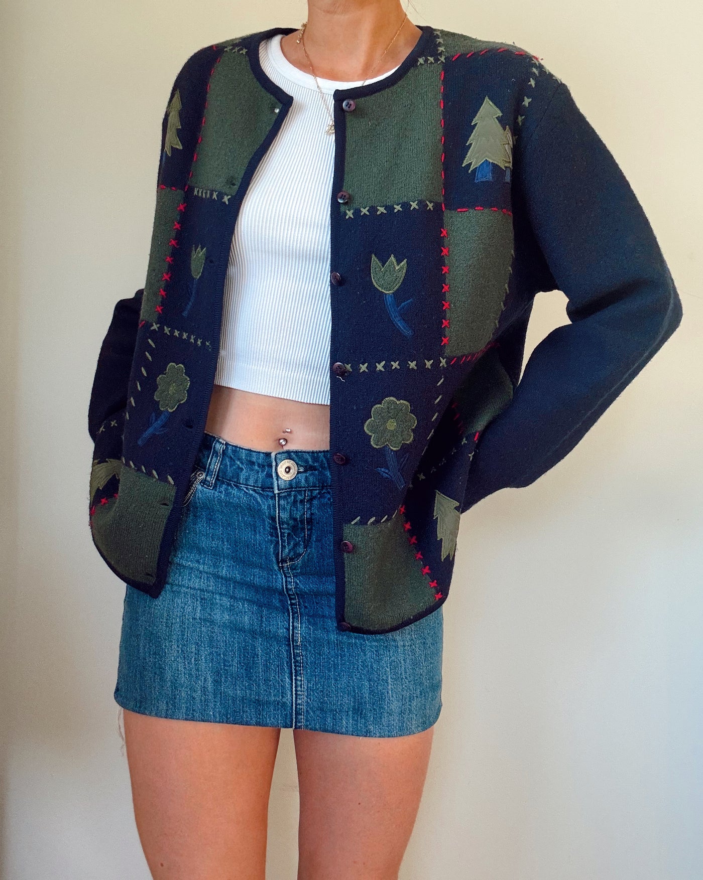 Vintage pine & petals patch work knit sweater