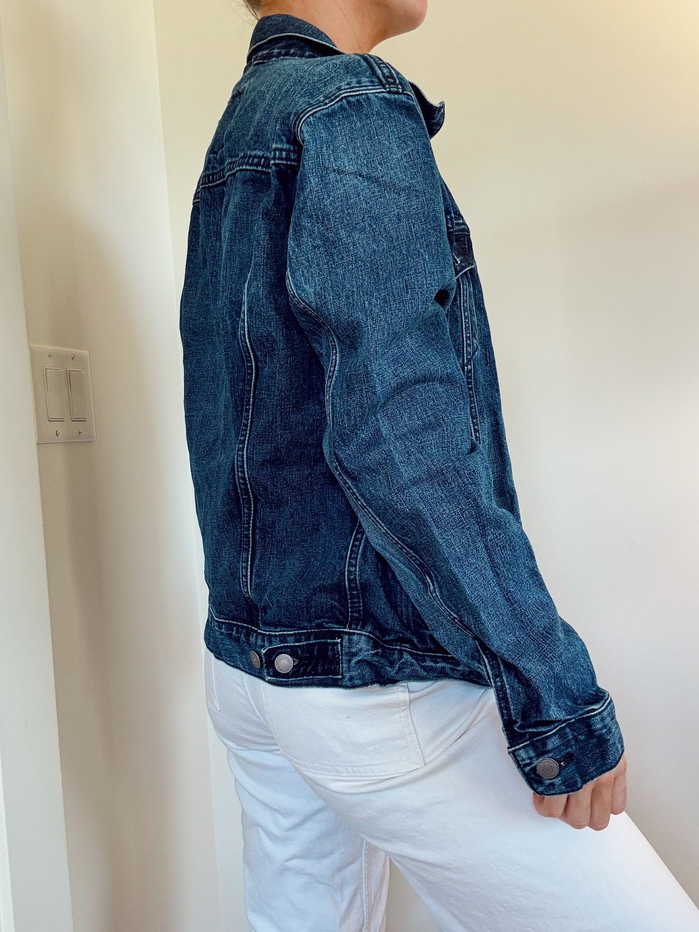 Vintage Levi’s dark wash denim jacket