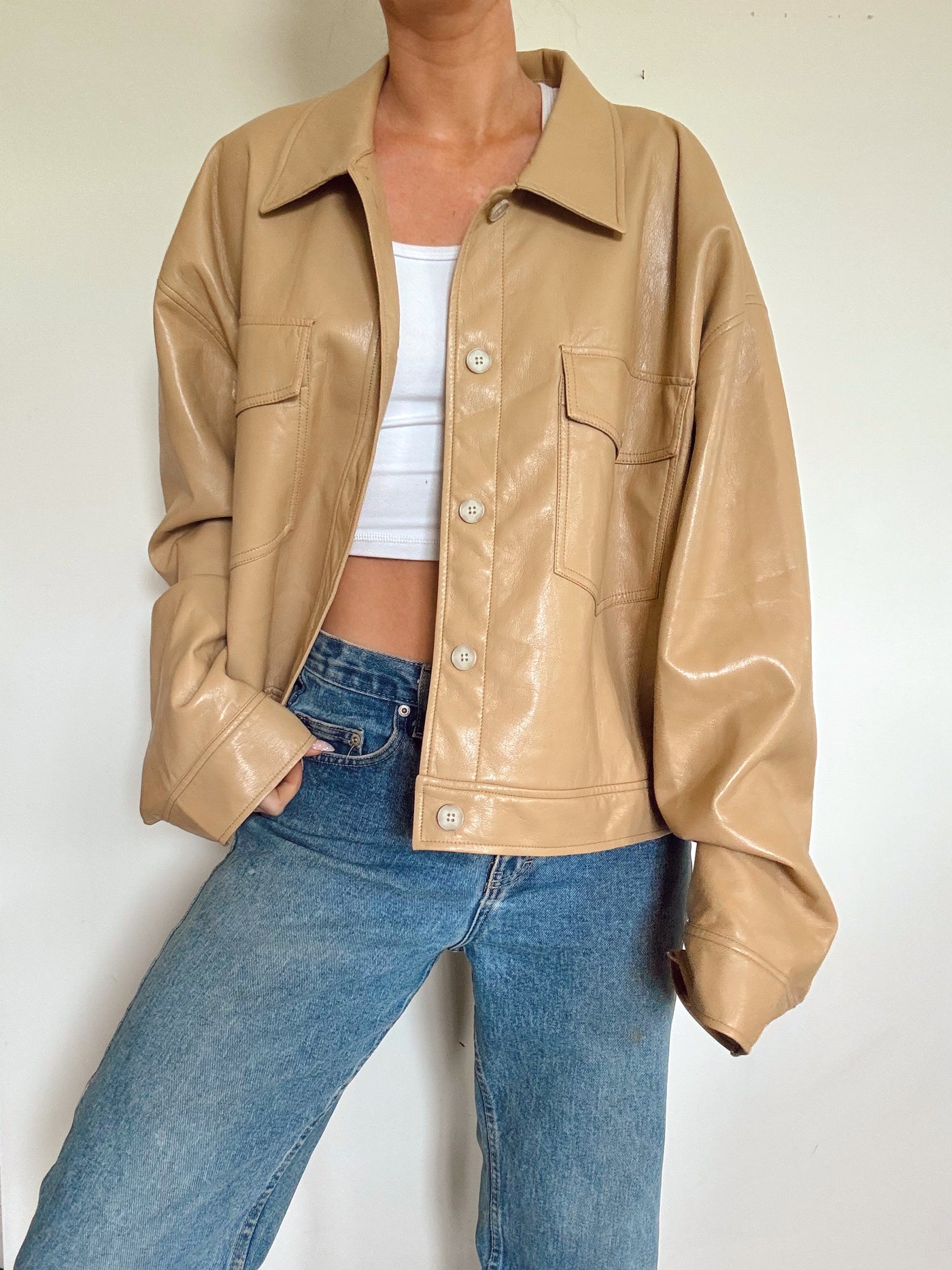 Wilfred Aritzia brown vegan leather shirt jacket