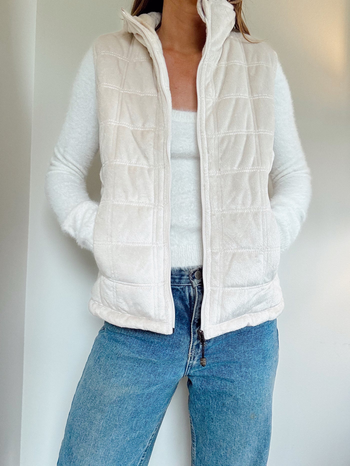 Chestnut cream pleated neutral vest