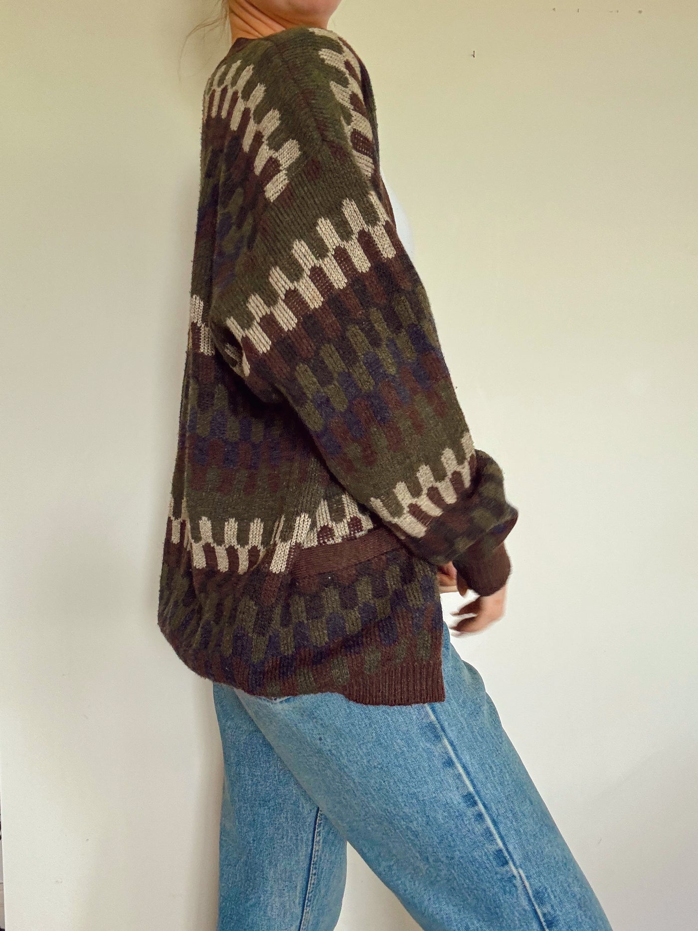Vintage Earth’s floor knit cardigan