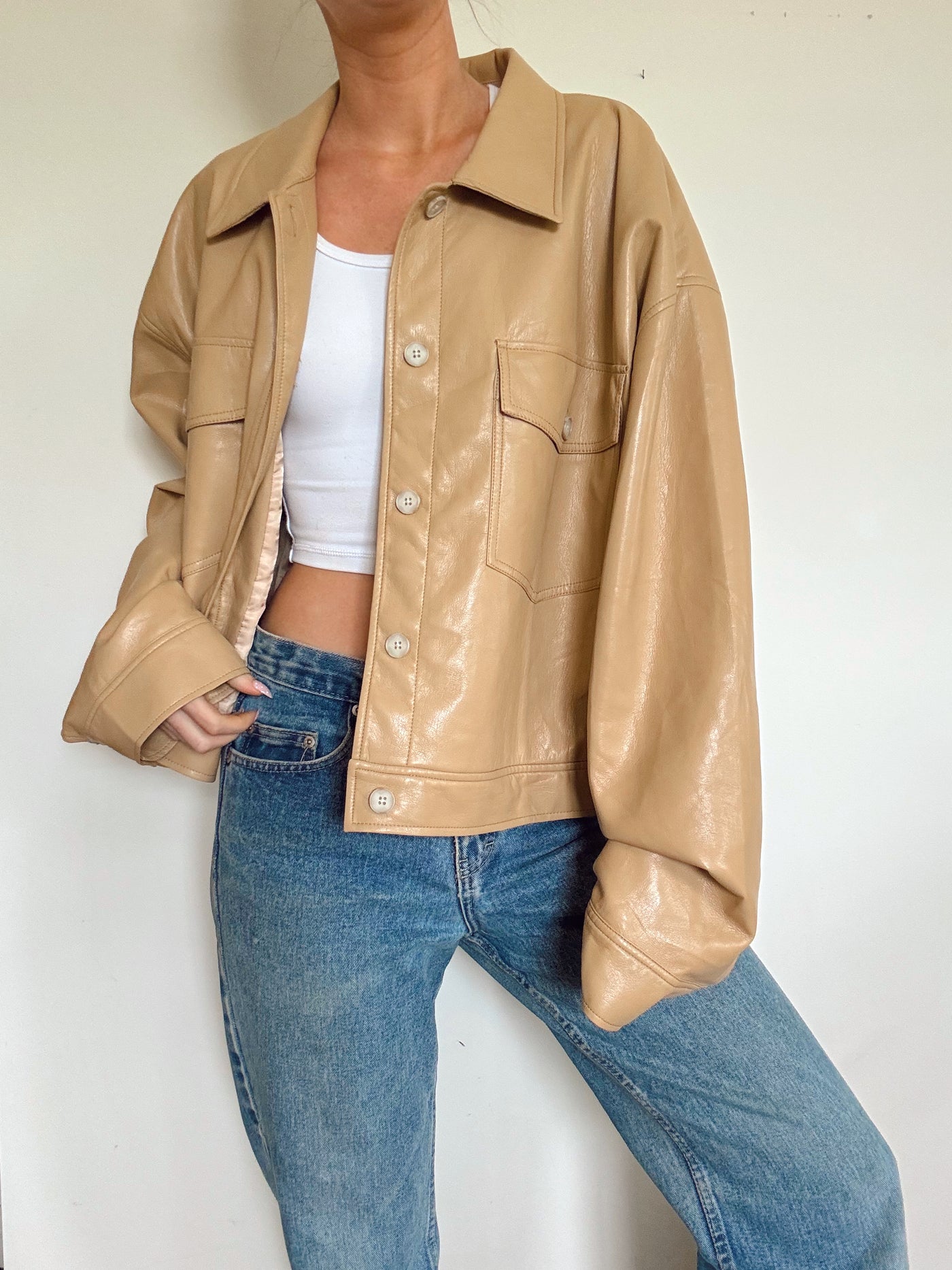 Wilfred Aritzia brown vegan leather shirt jacket