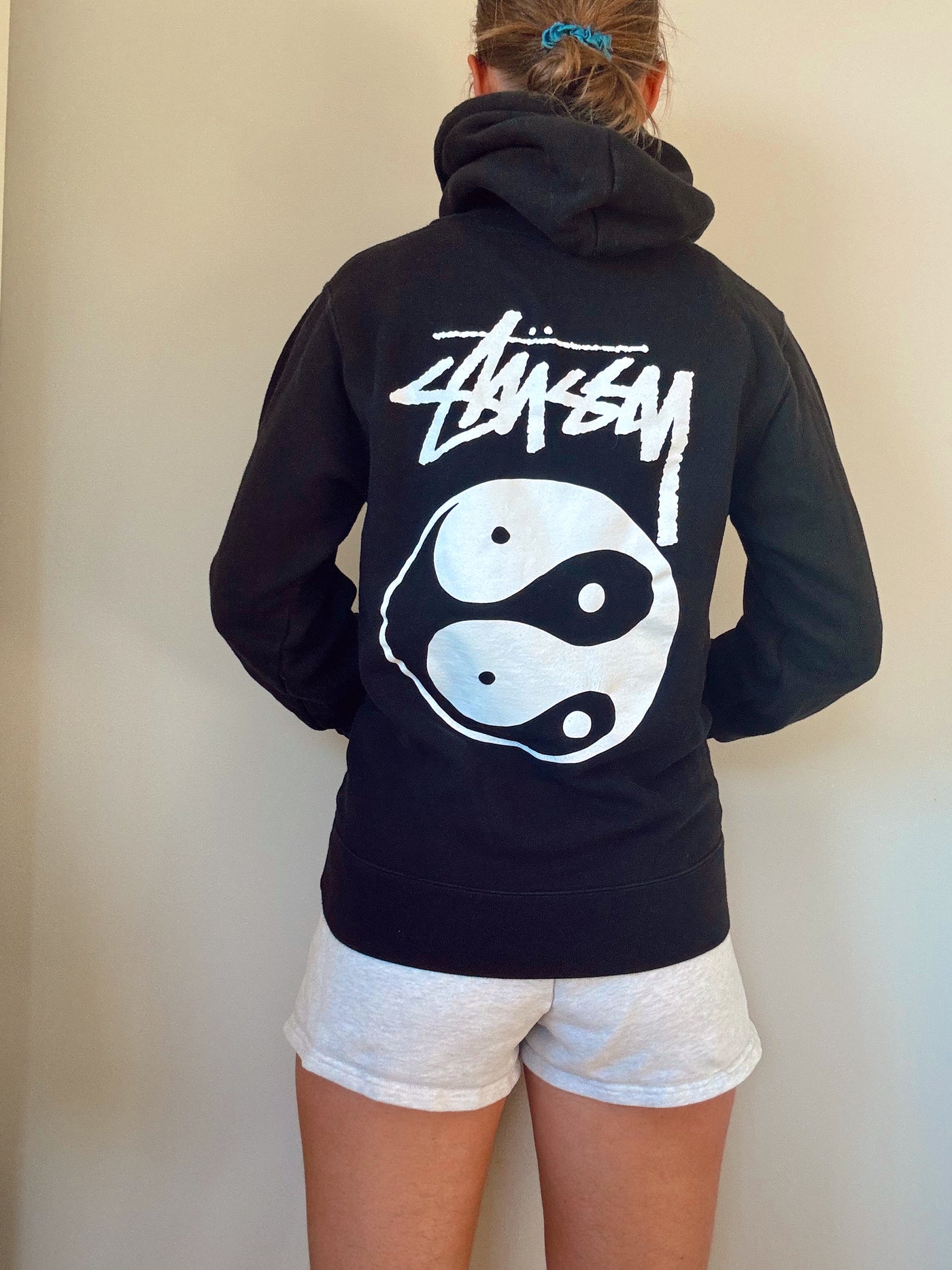 Black Stüssy ying yang hoodie