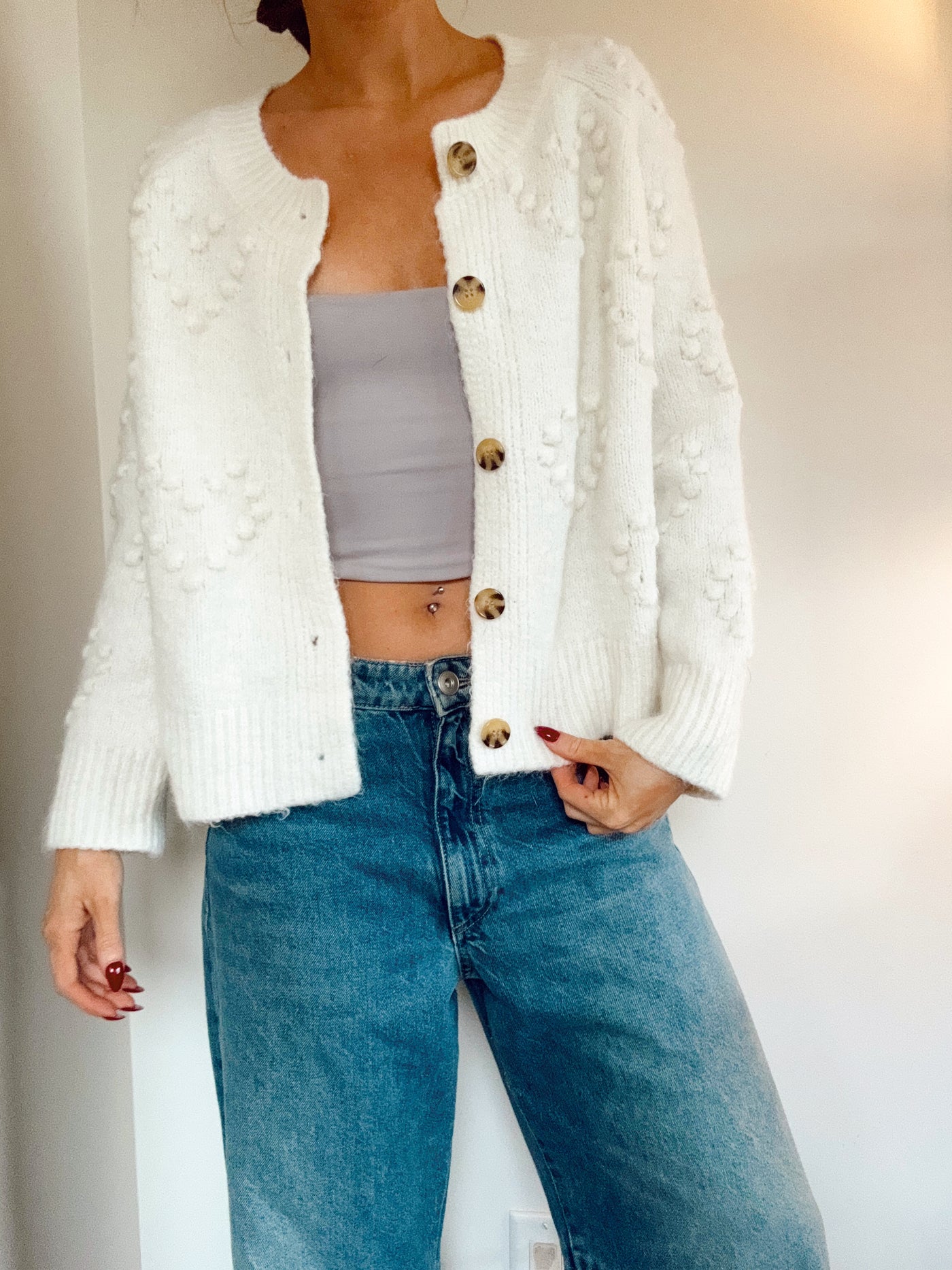 White harvest hearts knits sweater