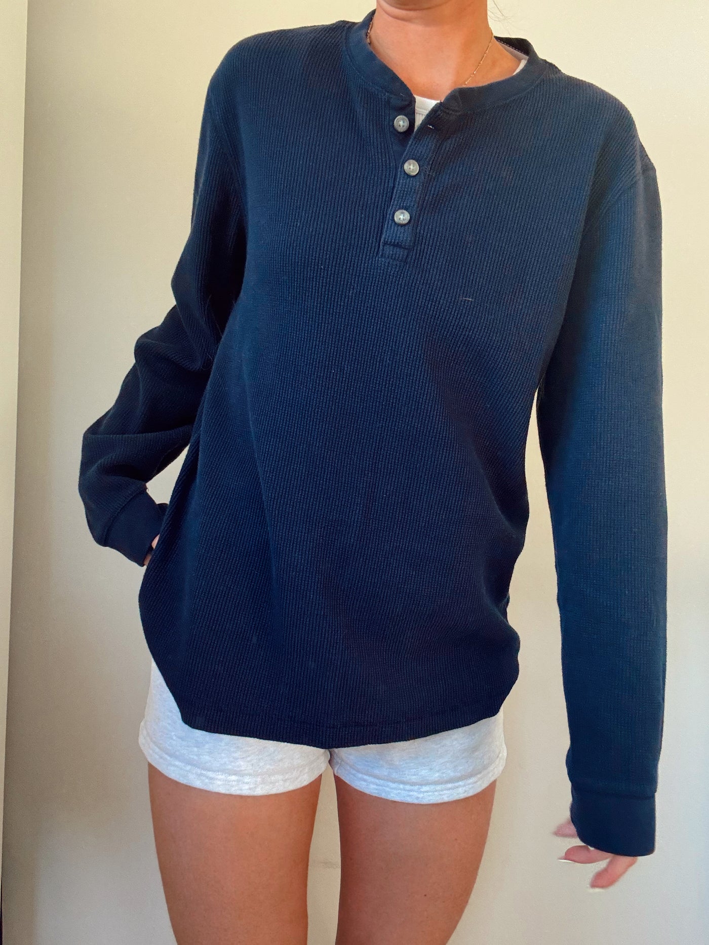 Deep lake button waffle long sleeve