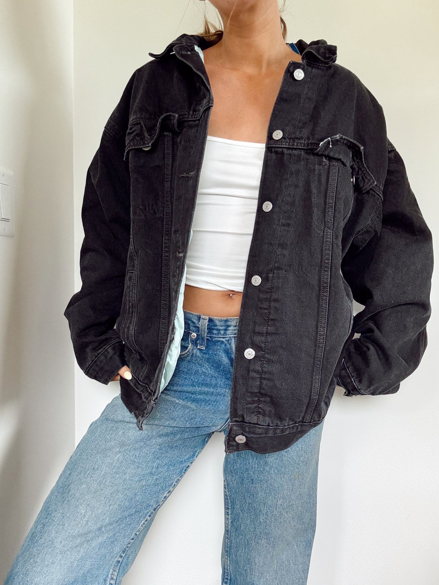 Levi’s black denim jacket