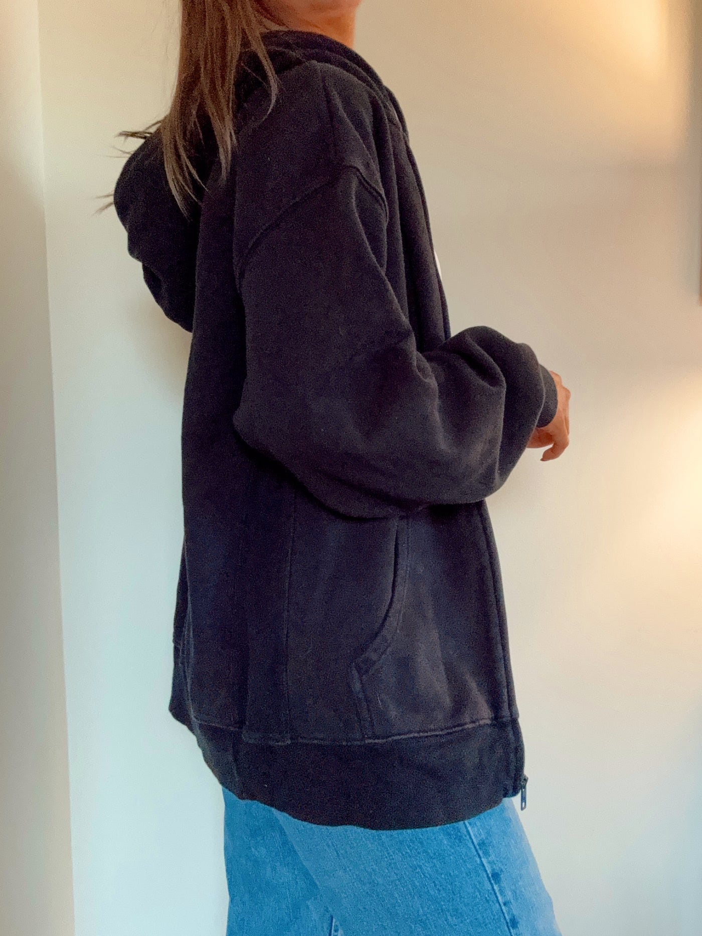 TNA Aritzia black cozy fleece zip up hoodie