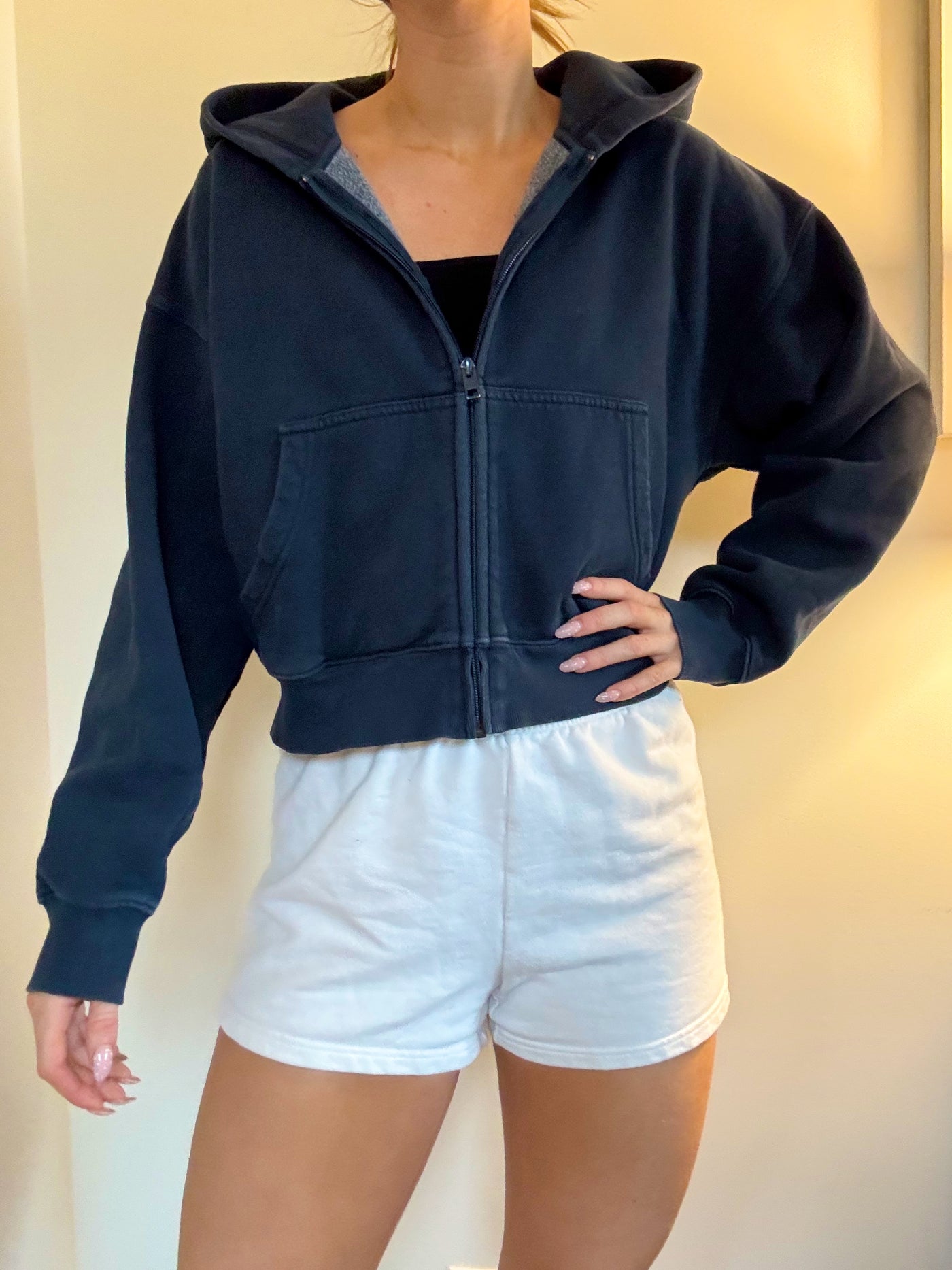 TNA Aritzia cozy fleece zip up hoodie