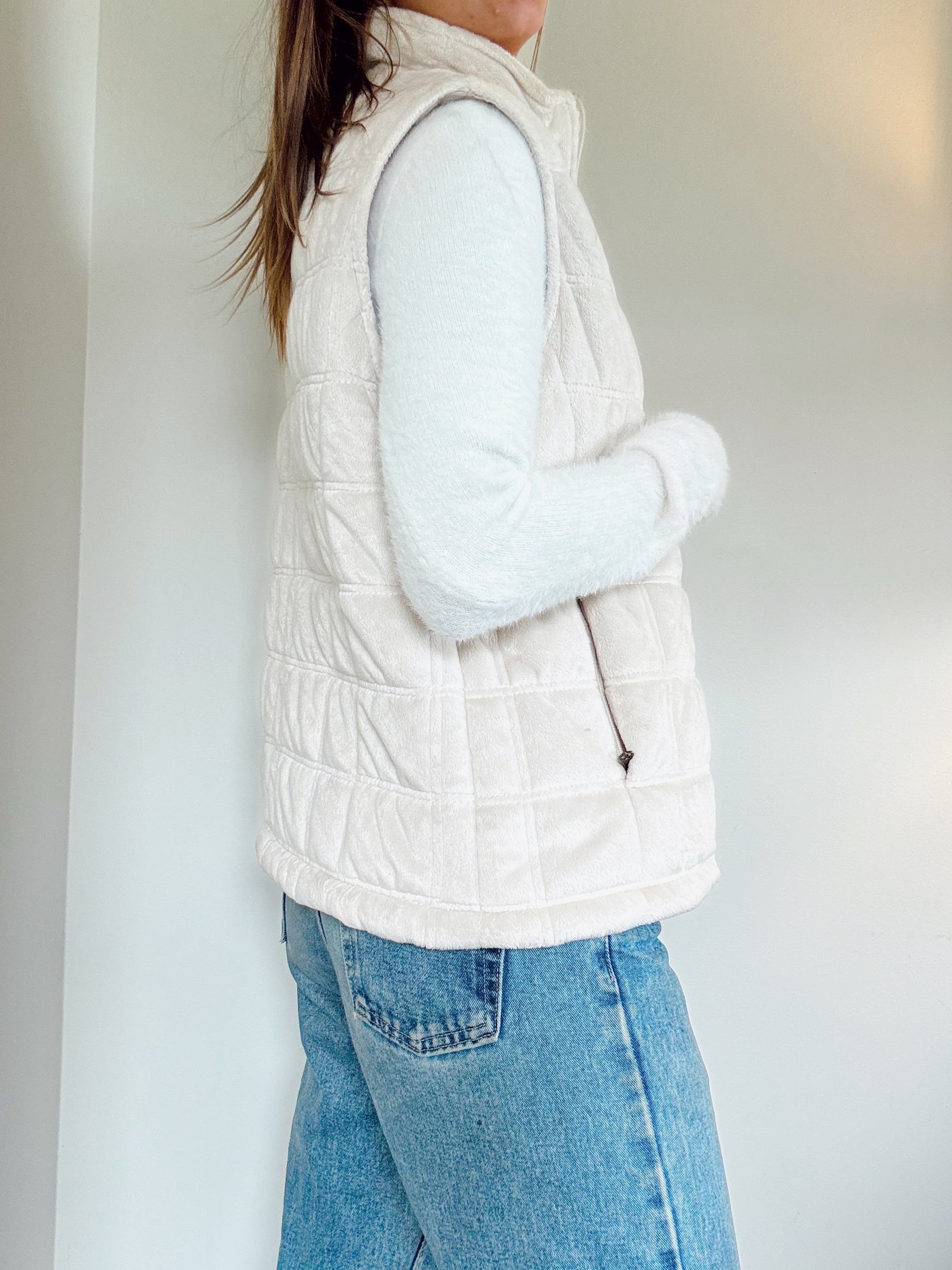 Chestnut cream pleated neutral vest